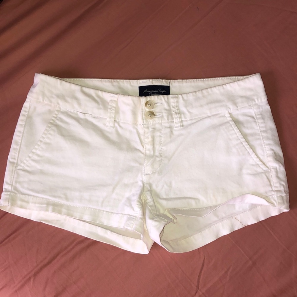 AEO white shorts
